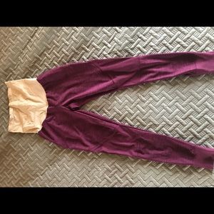 Maternity workout leggings